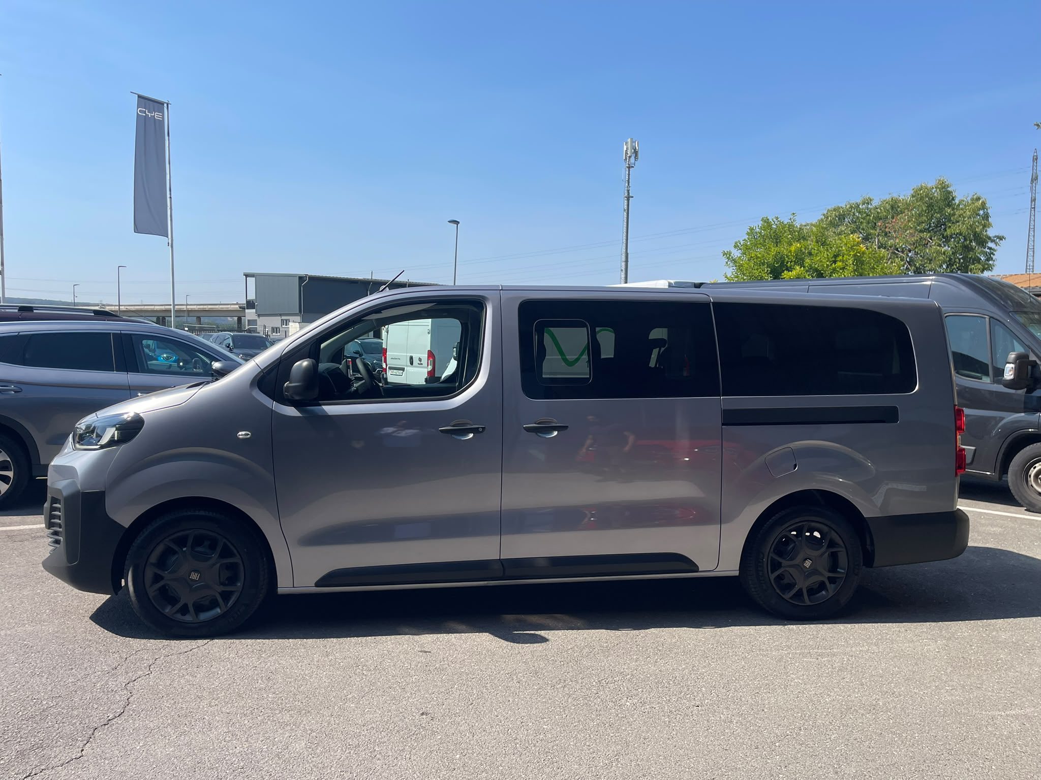 Fiat Scudo Combi 2.0 BlueHDi 180 (9 places) 10 WhatsApp Image 2026 07 29 at 11.33.52 5