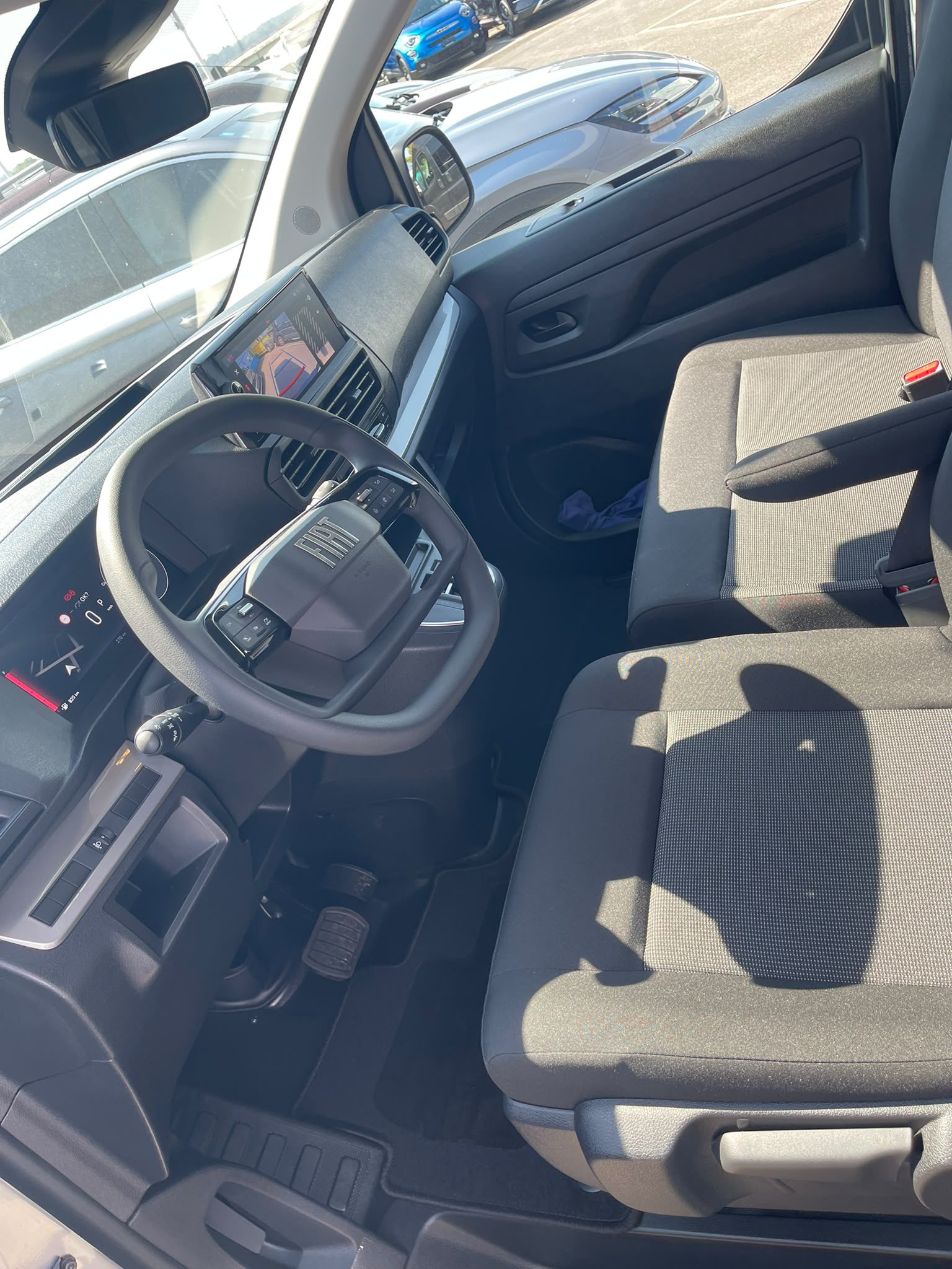 Fiat Scudo Combi 2.0 BlueHDi 180 (9 places) 11 WhatsApp Image 2026 07 29 at 11.33.52 6