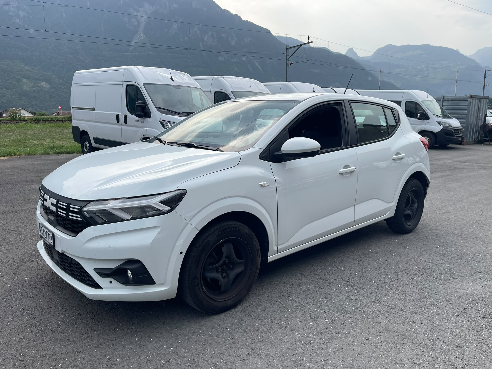 Dacia Sandero TCe 90 automatique en location à Collombey